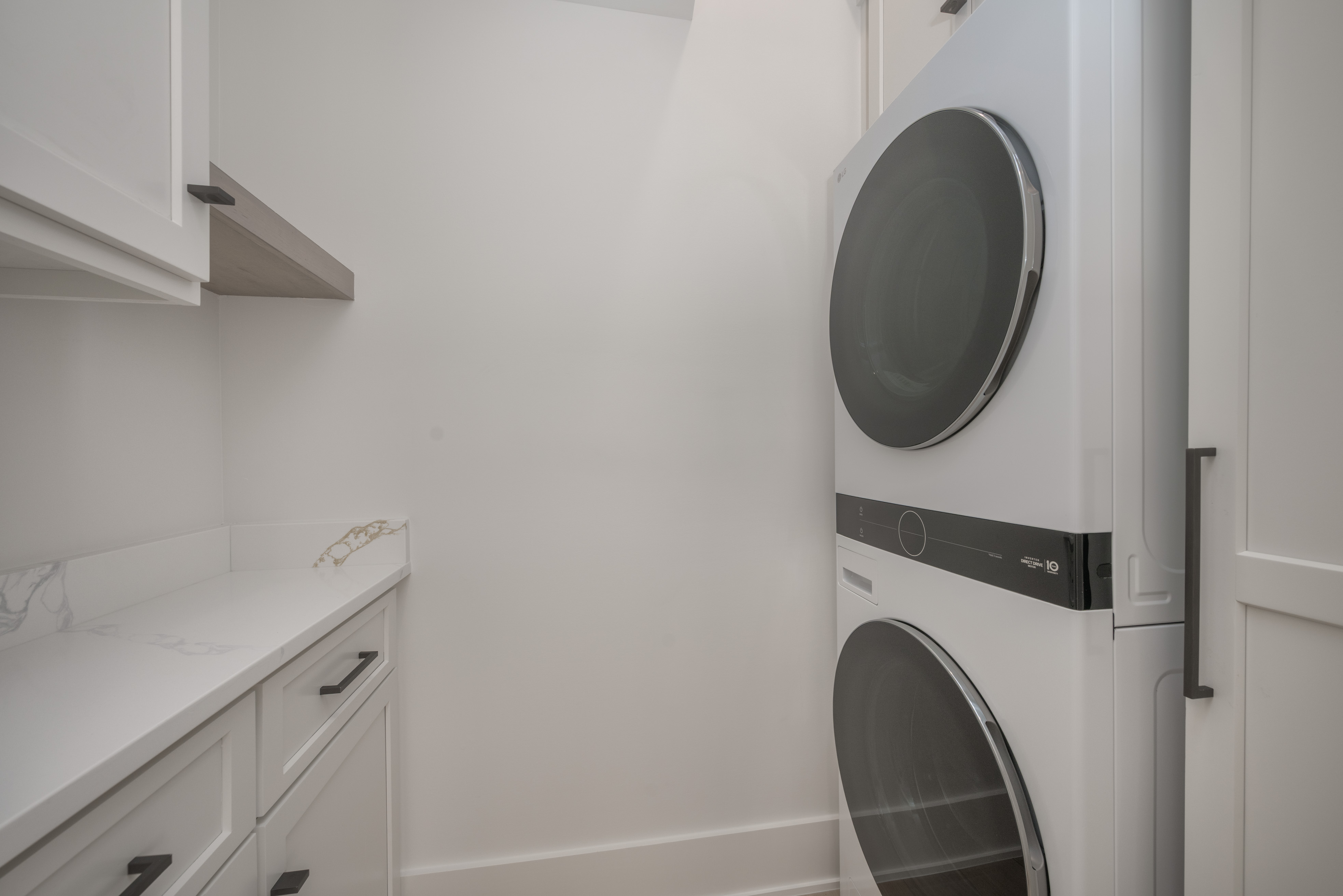 1541 Richland Pointe image 13